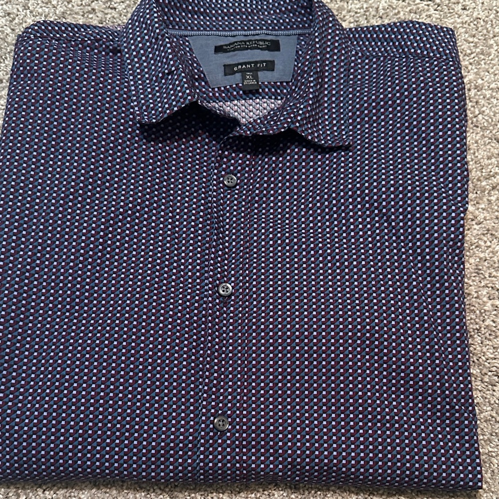 Banana Republic Blue and Red Patterned Shirt